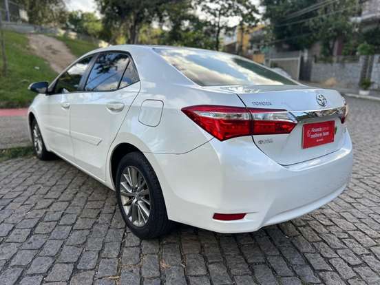 TOYOTA-COROLLA-2.0 XEI 16V FLEX 4P AUTOMÁTICO TOYOTA-COROLLA-2016