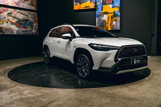 TOYOTA-COROLLA CROSS-2021