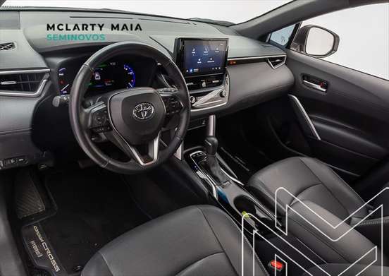 TOYOTA-COROLLA CROSS-2023