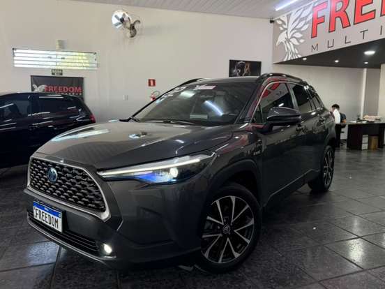 TOYOTA-COROLLA CROSS-2021
