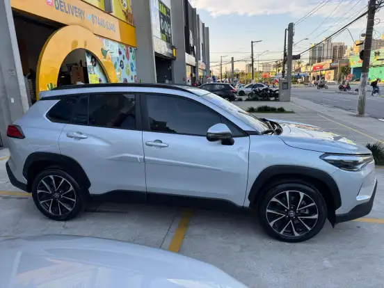 TOYOTA-COROLLA CROSS-2024
