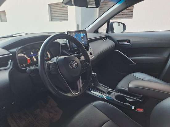 TOYOTA-COROLLA CROSS-2024