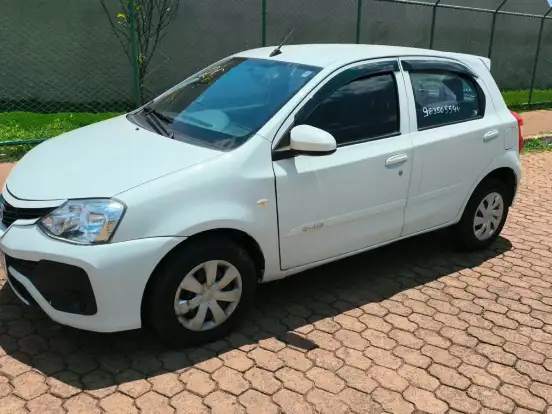 TOYOTA-ETIOS-1.3 X 16V FLEX 4P MANUAL TOYOTA-ETIOS-2017