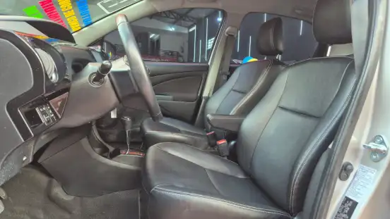 TOYOTA-ETIOS-2017
