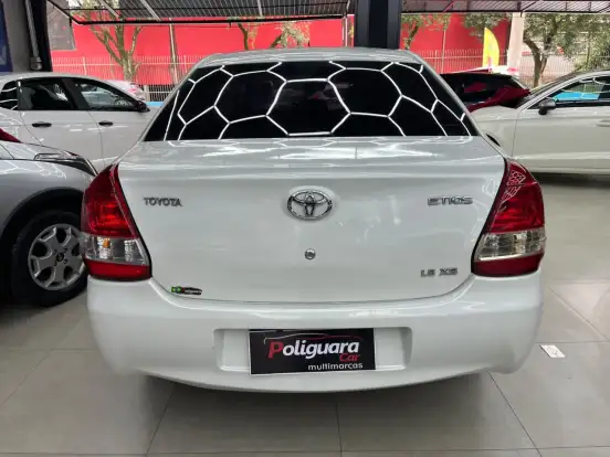 TOYOTA-ETIOS-1.5 XS SEDAN 16V FLEX 4P MANUAL TOYOTA-ETIOS-2016