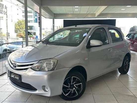 TOYOTA-ETIOS-1.3 X 16V FLEX 4P MANUAL TOYOTA-ETIOS-2014