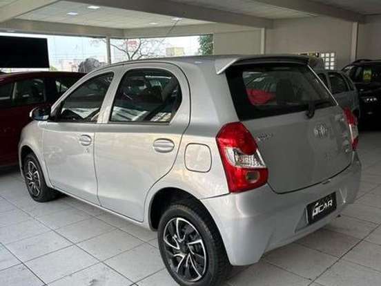 TOYOTA-ETIOS-1.3 X 16V FLEX 4P MANUAL TOYOTA-ETIOS-2014