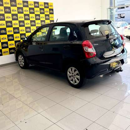 TOYOTA-ETIOS-2017