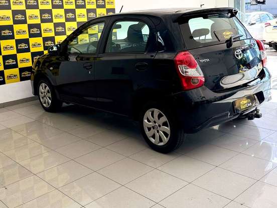TOYOTA-ETIOS-1.3 X 16V FLEX 4P MANUAL TOYOTA-ETIOS-2017