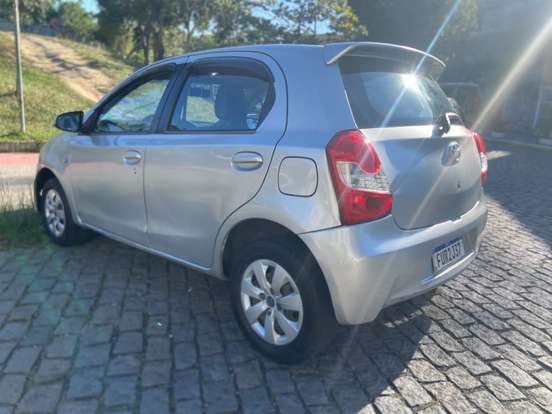 TOYOTA-ETIOS-1.5 XS 16V FLEX 4P MANUAL TOYOTA-ETIOS-2015