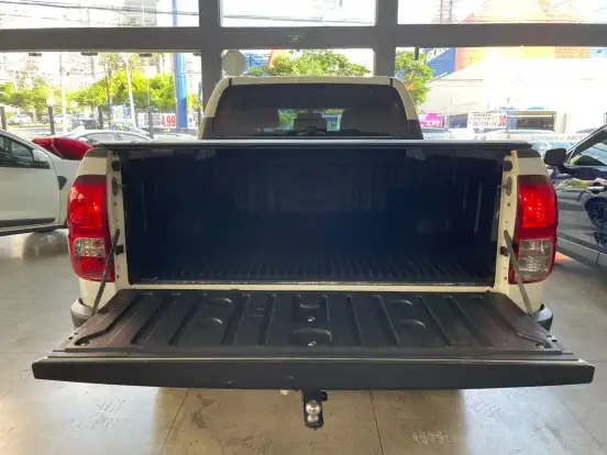 TOYOTA-HILUX-2.7 VVT-i FLEX CD SRV 4X4 AUTOMÁTICO TOYOTA-HILUX-2021