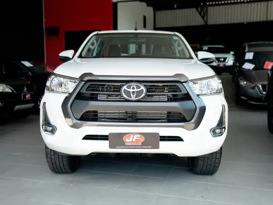TOYOTA-HILUX-2.8 D-4D TURBO DIESEL CD POWER PACK 4X4 MANUAL TOYOTA-HILUX-2024
