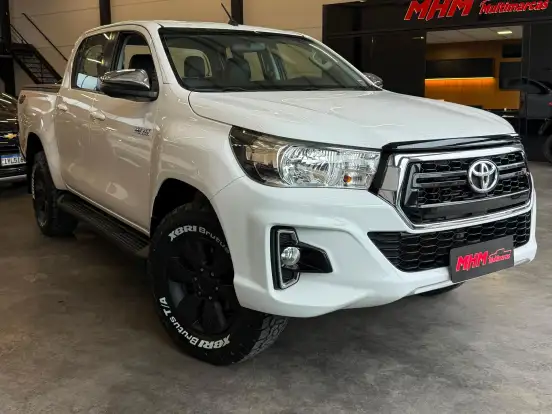 TOYOTA-HILUX-2.8 SR 4X4 CD 16V DIESEL 4P AUTOMÁTICO TOYOTA-HILUX-2019