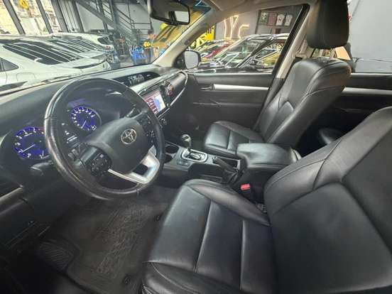 TOYOTA-HILUX-2.7 SRV 4X4 CD 16V FLEX 4P AUTOMÁTICO TOYOTA-HILUX-2019