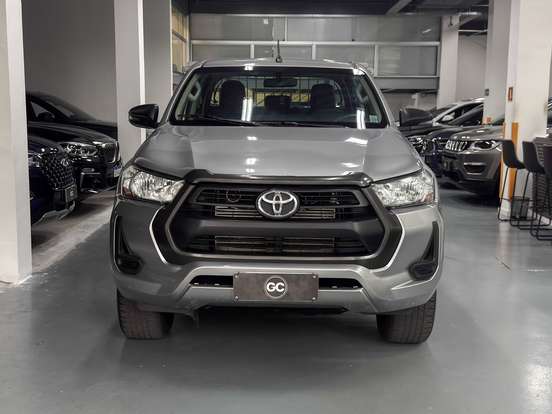TOYOTA-HILUX-2.8 D-4D TURBO DIESEL CHASSI 4X4 MANUAL TOYOTA-HILUX-2022