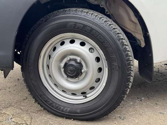 TOYOTA-HILUX-2020
