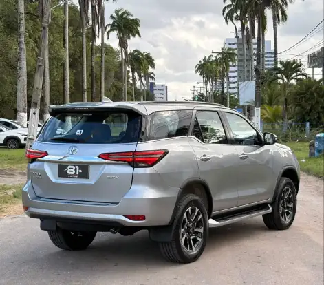 TOYOTA-HILUX SW4-2022