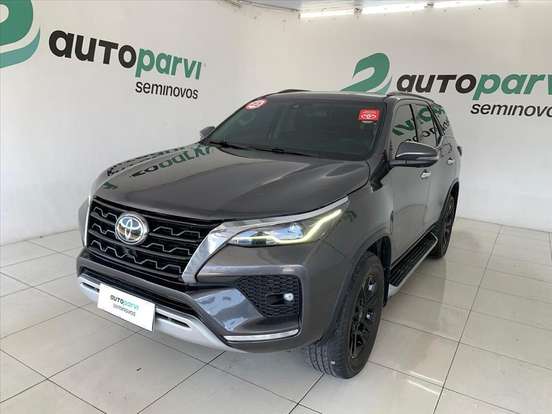 TOYOTA-HILUX SW4-2022