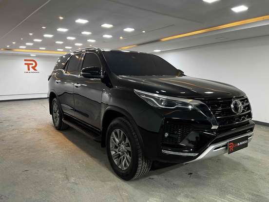 TOYOTA-HILUX SW4-2020