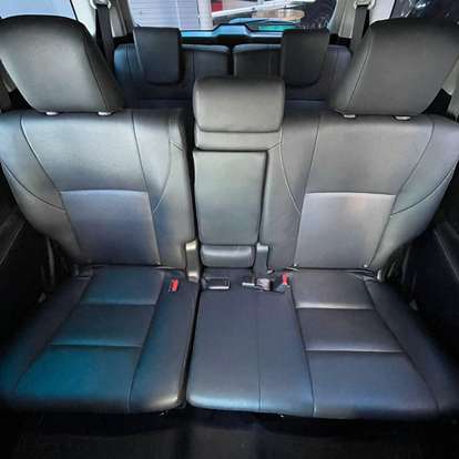 TOYOTA-HILUX SW4-2.8 D-4D TURBO DIESEL SRX 7L 4X4 AUTOMÁTICO TOYOTA-HILUX SW4-2023