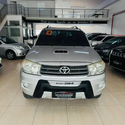 TOYOTA HILUX SW4 3.0 SRV 4X4 16V TURBO INTERCOOLER DIESEL 4P AUTOMÁTICO
