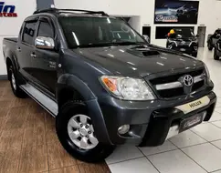 TOYOTA HILUX SW4 3.0 SRV 4X4 16V TURBO INTERCOOLER DIESEL 4P AUTOMÁTICO TOYOTA HILUX SW4 3.0 SRV 4X4 16V TURBO INTERCOOLER DIESEL 4P AUTOMÁTICO