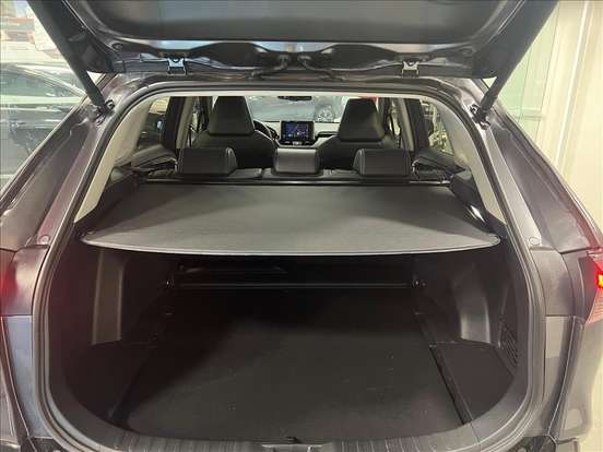 TOYOTA-RAV4-2025