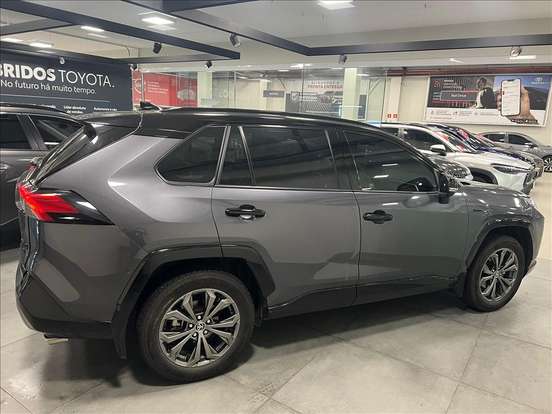TOYOTA-RAV4-2025