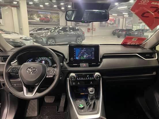TOYOTA-RAV4-2025