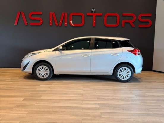 TOYOTA-YARIS-1.3 16V FLEX XL LIVE MULTIDRIVE TOYOTA-YARIS-2020