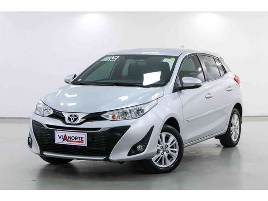 TOYOTA-YARIS-2019