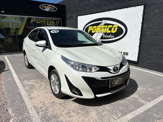 TOYOTA-YARIS-1.5 16V FLEX SEDAN XL MANUAL TOYOTA-YARIS-2019