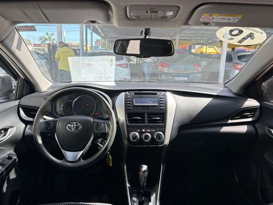 TOYOTA-YARIS-1.5 16V FLEX SEDAN XL MANUAL TOYOTA-YARIS-2019
