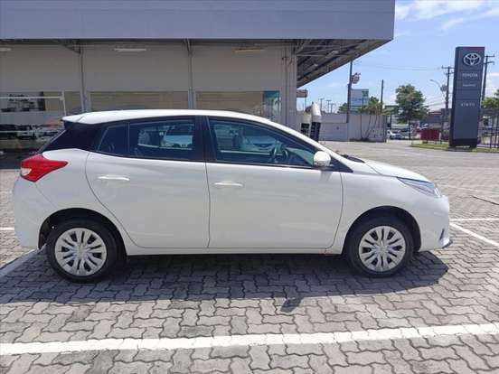 TOYOTA-YARIS-1.5 16V FLEX XL MULTIDRIVE TOYOTA-YARIS-2023