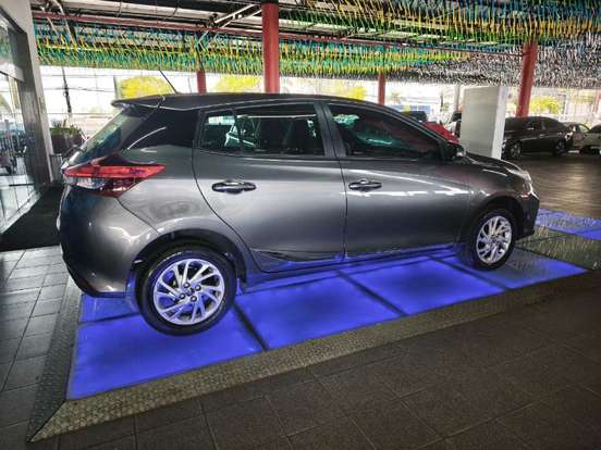 TOYOTA-YARIS-1.5 16V FLEX XS MULTIDRIVE TOYOTA-YARIS-2023