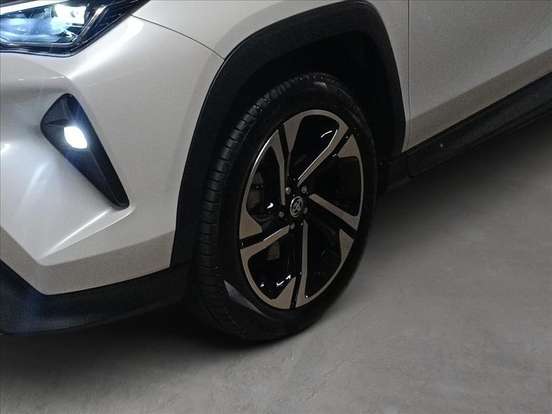 TOYOTA-YARIS CROSS-2026