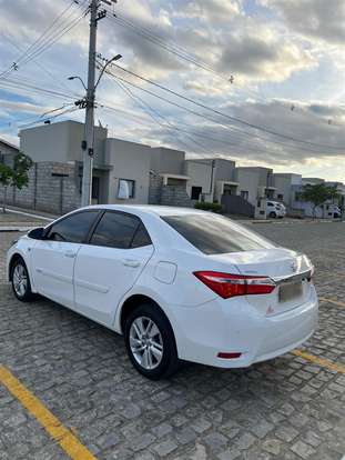TOYOTA-COROLLA-2014