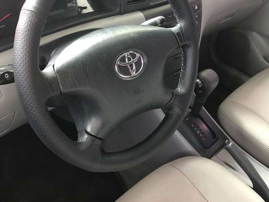 TOYOTA-COROLLA-1.8 XEI 16V GASOLINA 4P AUTOMÁTICO TOYOTA-COROLLA-2004