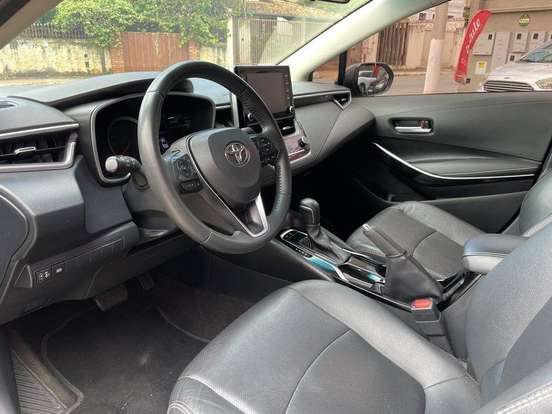 TOYOTA-COROLLA-2023