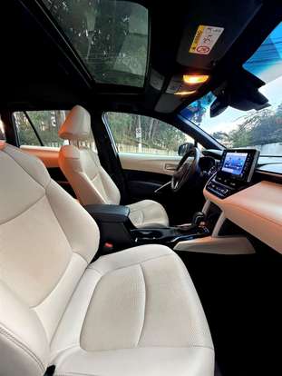 TOYOTA-COROLLA CROSS-2021