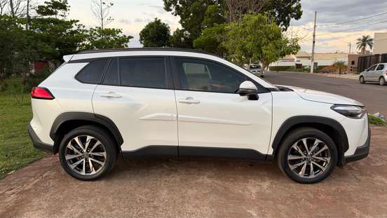 TOYOTA-COROLLA CROSS-2024