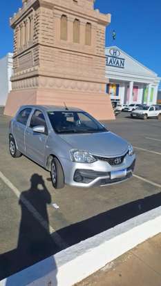 TOYOTA-ETIOS-2017