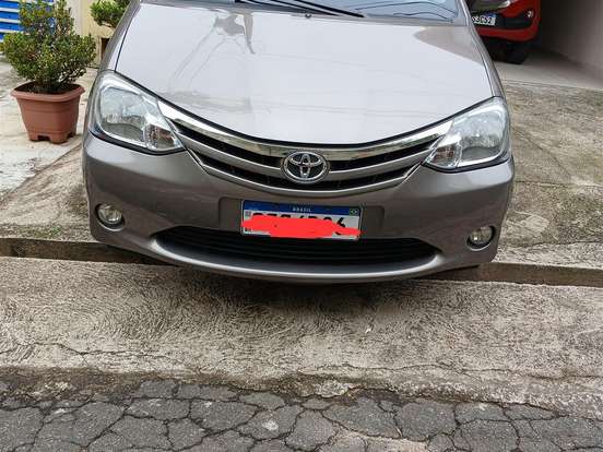 TOYOTA-ETIOS-1.5 XLS SEDAN 16V FLEX 4P AUTOMÁTICO TOYOTA-ETIOS-2016