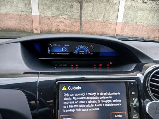 TOYOTA-ETIOS-1.5 XLS SEDAN 16V FLEX 4P AUTOMÁTICO TOYOTA-ETIOS-2016