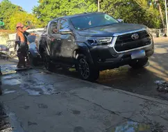 TOYOTA HILUX 2.8 D-4D TURBO DIESEL CD SRX 4X4 AUTOMÁTICO TOYOTA HILUX 2.8 D-4D TURBO DIESEL CD SRX 4X4 AUTOMÁTICO