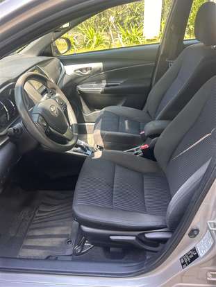 TOYOTA-YARIS-2019