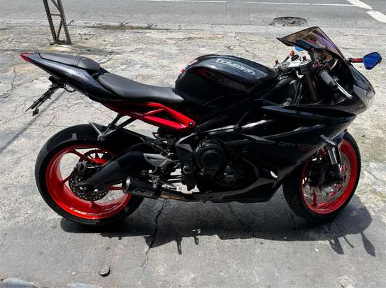 TRIUMPH-DAYTONA 675 ABS-2014