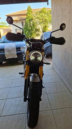 TRIUMPH SCRAMBLER 400 X 