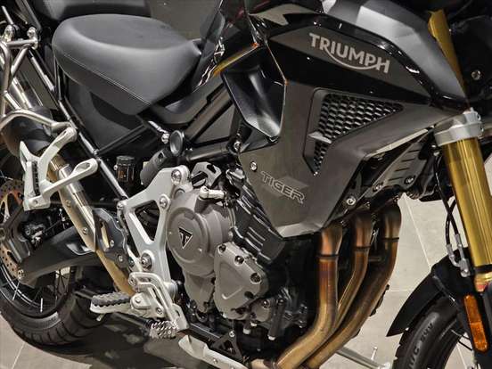 TRIUMPH-TIGER 1200 RALLY BLACK EDITION TRIUMPH-TIGER 1200 RALLY BLACK EDITION-2025