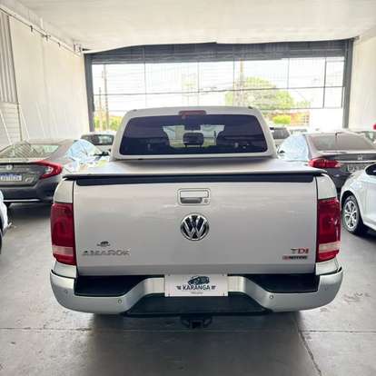 VOLKSWAGEN-AMAROK-2018